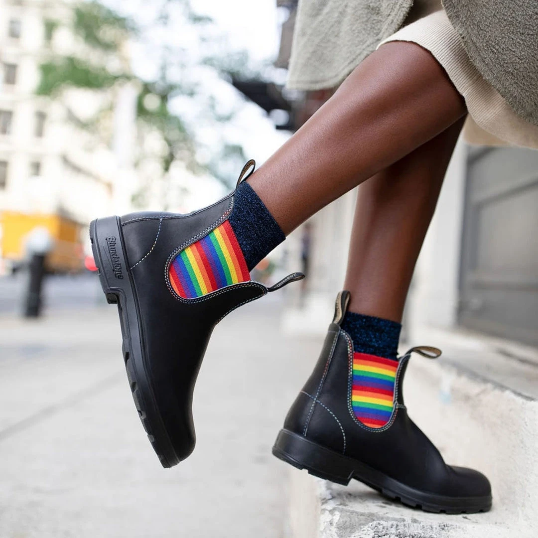 Blundstone Original 2105 - Black Boots with Rainbow Elastic & Contrast Stitching for Men & Women 6 Blundstone Original 2105 - Black With Rainbow Elastic & Contrast Stitching