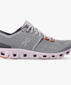 ON Running Footwear W's Cloud X - Alloy/Lily