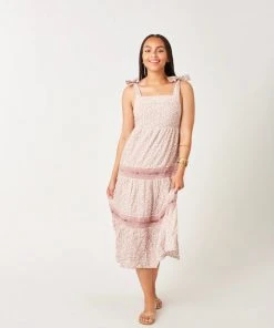 Vamosoutdoors WOMENS W's Kiera Dress- Fawn Kodiak