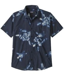 Patagonia Shirts M's Go To Shirt- Swimming Turtles Navy
