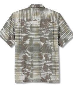 Royal Robbins Men's Comino Short Sleeve Shirt - Ivory | Comfortable & Stylish Top 8 Royal Robbins M's Comino S/S - Ivory