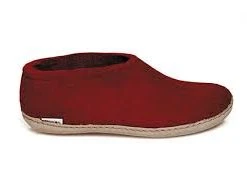 Vamosoutdoors Glerup Shoe - Red Footwear